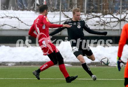 Fussball Testspiel. SK Austria Klagenfurt gegen SV Spittal. Florian Jaritz, (Klagenfurt), Rafael Graf  (Spittal). Moosburg, am 15.1.2022.
Foto: Kuess
www.qspictures.net
---
pressefotos, pressefotografie, kuess, qs, qspictures, sport, bild, bilder, bilddatenbank