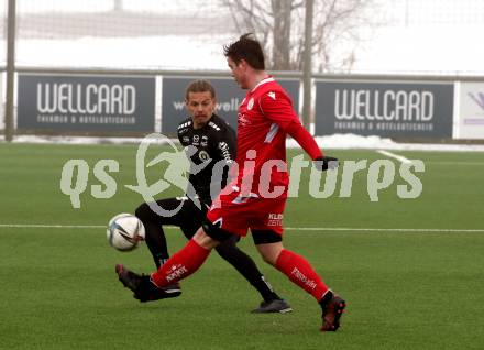 Fussball Testspiel. SK Austria Klagenfurt gegen SV Spittal. Patrick Greil,  (Klagenfurt),  Florian Pingist (Spittal). Moosburg, am 15.1.2022.
Foto: Kuess
www.qspictures.net
---
pressefotos, pressefotografie, kuess, qs, qspictures, sport, bild, bilder, bilddatenbank