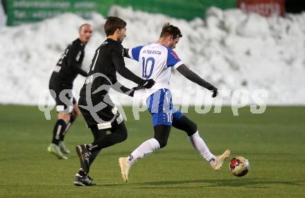 Fussball Testspiel. SK Austria Klagenfurt gegen Treibach. Alex Timossi Andersson (Klagenfurt), Kevin Vaschauner (Treibach). Glanegg, am 20.1.2022.
Foto: Kuess
---
pressefotos, pressefotografie, kuess, qs, qspictures, sport, bild, bilder, bilddatenbank