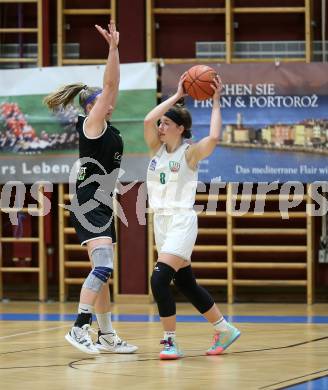 Basketball Damen Superliga 2021/2022. Grunddurchgang 9. Runde.  KOS Celovec Damen gegen  Basket Flames. Antonia Ronacher  (KOS),  LouLou Kenens  (Basket Flames). Klagenfurt, am 22.1.2022.
Foto: Kuess
www.qspictures.net
---
pressefotos, pressefotografie, kuess, qs, qspictures, sport, bild, bilder, bilddatenbank