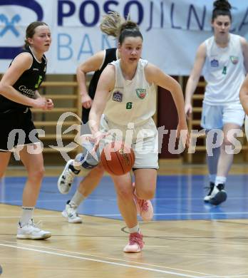 Basketball Damen Superliga 2021/2022. Grunddurchgang 9. Runde.  KOS Celovec Damen gegen  Basket Flames.  Alina Seher (KOS). Klagenfurt, am 22.1.2022.
Foto: Kuess
www.qspictures.net
---
pressefotos, pressefotografie, kuess, qs, qspictures, sport, bild, bilder, bilddatenbank