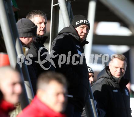 Fussball Testspiel. SK Austria Klagenfurt gegen NK Rogaska.  Trainer Peter Pacult (Klagenfurt). Moosburg, am 22.1.2022.
Foto: Kuess
---
pressefotos, pressefotografie, kuess, qs, qspictures, sport, bild, bilder, bilddatenbank