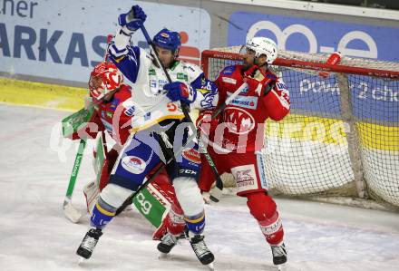 EBEL. Eishockey Bundesliga. KAC gegen	VSV. Martin Schumnig,  (KAC),   Joel Broda (VSV). Klagenfurt, am 25.1.2022.
Foto: Kuess
www.qspictures.net

---
pressefotos, pressefotografie, kuess, qs, qspictures, sport, bild, bilder, bilddatenbank