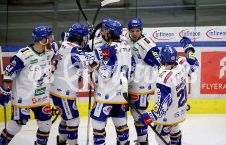 EBEL. Eishockey Bundesliga. VSV gegen Hydro Fehervar AV 19. Torjubel Travis Oleksuk, Scott Kosmachuk, Luca Potocnik, Nico Brunner, Jamie Fraser, Johannes Tschurnig  (VSV). Villach, am 6.2.2022.
Foto: Kuess
www.qspictures.net
---
pressefotos, pressefotografie, kuess, qs, qspictures, sport, bild, bilder, bilddatenbank