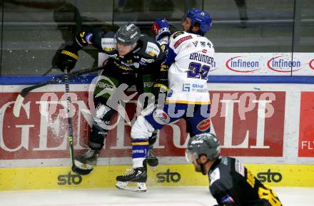 EBEL. Eishockey Bundesliga. VSV gegen HC Pustertal Woelfe.  Nico Brunner,  (VSV),  Matthias Mantinger (Pustertal). Villach, am 16.2.2022.
Foto: Kuess
www.qspictures.net
---
pressefotos, pressefotografie, kuess, qs, qspictures, sport, bild, bilder, bilddatenbank