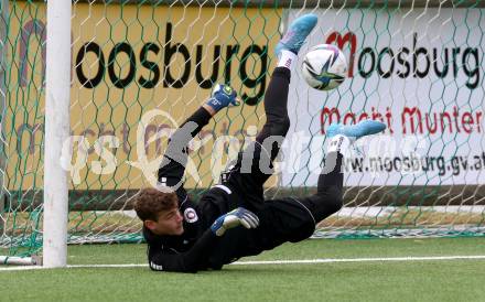 Fussball Bundesliga. Training SK Austria Klagenfurt.  David Puntigam. Moosburg, am 19.2.2022.
Foto: Kuess
www.qspictures.net

---
pressefotos, pressefotografie, kuess, qs, qspictures, sport, bild, bilder, bilddatenbank
