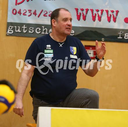 Volleyball MEVZA League 2022 - Final Four. ACH Volley Ljubljana gegen SK Zadruga Aich/Dob.  Martin Micheu (Aich/Dob). Bleiburg, am 19.2.2022.
Foto: Kuess
www.qspictures.net
---
pressefotos, pressefotografie, kuess, qs, qspictures, sport, bild, bilder, bilddatenbank