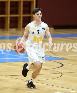 Basketball Zweite Liga 2021/2022. Grunddurchgang 18. Runde.  Woerthersee Piraten gegen 	BBU Salzburg. Jure Bavdek  (Piraten). Klagenfurt, am 5.3.2022. 
Foto: Kuess
www.qspictures.net

---
pressefotos, pressefotografie, kuess, qs, qspictures, sport, bild, bilder, bilddatenbank
