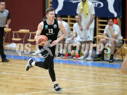 Basketball 2. Liga 2021/2022. Grunddurchgang 19. Runde.  KOS Celovec gegen  RAIDERS Tirol. Mihajlo Benic   (Tirol). Klagenfurt, am 12.3.2022.
Foto: Kuess
www.qspictures.net
---
pressefotos, pressefotografie, kuess, qs, qspictures, sport, bild, bilder, bilddatenbank
