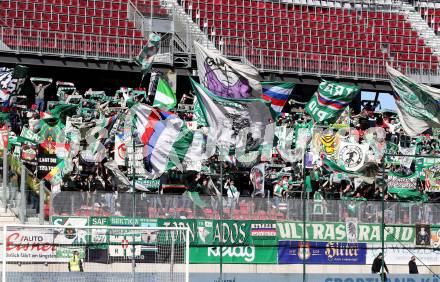 Fussball Bundesliga. Play-off. SK Austria Klagenfurt gegen Rapid Wien.  Fans. Klagenfurt, am 13.3.2022.
Foto: Kuess
www.qspictures.net
---
pressefotos, pressefotografie, kuess, qs, qspictures, sport, bild, bilder, bilddatenbank