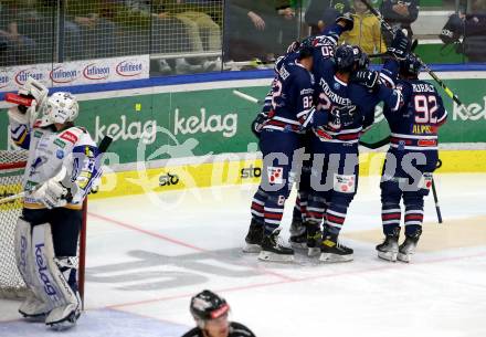 EBEL. Eishockey Bundesliga. VSV gegen Hydro Fehervar AV 19.  Torjubel  (Hydro Fehervar). Villach, am 1.4.2022.
Foto: Kuess
www.qspictures.net
---
pressefotos, pressefotografie, kuess, qs, qspictures, sport, bild, bilder, bilddatenbank
