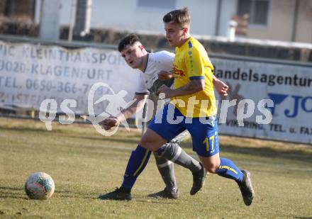Fussball 2. Klasse B. SG KSK-Woerthersee/ATUS Poertschach gegen Afritz.  Nico Wedenig (KSK-Woerthersee/Poertschach), Patrick Christian Krainz  (Afritz). Krumpendorf,, 26.3.2022.
Foto: Kuess

---
pressefotos, pressefotografie, kuess, qs, qspictures, sport, bild, bilder, bilddatenbank