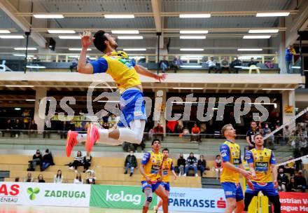 Volleyball. Austrian Volley League Men. SK Zadruga Aich/Dob gegen VCA Amstetten NOE.  Xander Ketrzynski (Aich). Bleiburg, 2.4.2022.
Foto: Kuess
www.qspictures.net
---
pressefotos, pressefotografie, kuess, qs, qspictures, sport, bild, bilder, bilddatenbank