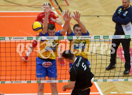 Volleyball. Austrian Volley League Men. SK Zadruga Aich/Dob gegen VCA Amstetten NOE.  Michal Hruska, Marek Gergely (Aich),  Jakub Czyzowski (Amstetten). Bleiburg, 2.4.2022.
Foto: Kuess
www.qspictures.net
---
pressefotos, pressefotografie, kuess, qs, qspictures, sport, bild, bilder, bilddatenbank