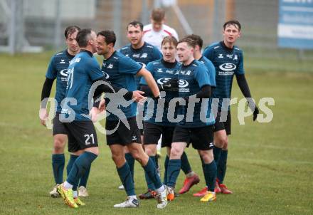 Fussball Kaerntner Liga. Kraig gegen Gmuend.  Torjubel  Sebastian Hertelt (Kraig). Kraig, am 2.4.2022.
Foto: Kuess
---
pressefotos, pressefotografie, kuess, qs, qspictures, sport, bild, bilder, bilddatenbank