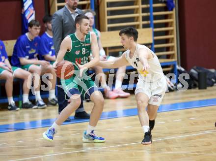 Basketball Zweite Liga 2021/2022. Playdown 1.  Woerthersee Piraten gegen Future Team Steiermark. Jure Bavdek  (Piraten), Smajic Tarik (Steiermark). Klagenfurt, am 3.4.2022. 
Foto: Kuess
www.qspictures.net

---
pressefotos, pressefotografie, kuess, qs, qspictures, sport, bild, bilder, bilddatenbank