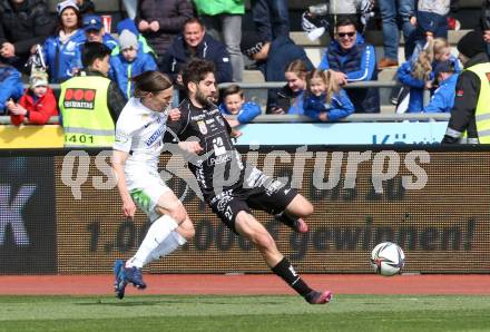 Fussball Bundesliga. Meistergruppe. WAC gegen SK Puntigamer Sturm Graz.  Michael Novak, (WAC), Stefan Hierlaender   (Graz). Wolfsberg, am 3.4.2022.
Foto: Kuess
www.qspictures.net
---
pressefotos, pressefotografie, kuess, qs, qspictures, sport, bild, bilder, bilddatenbank