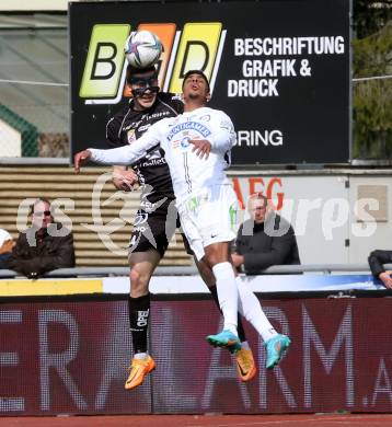 Fussball Bundesliga. Meistergruppe. WAC gegen SK Puntigamer Sturm Graz.  Luka Lochoshvili,  (WAC), Manprit Sarkaria  (Graz). Wolfsberg, am 3.4.2022.
Foto: Kuess
www.qspictures.net
---
pressefotos, pressefotografie, kuess, qs, qspictures, sport, bild, bilder, bilddatenbank