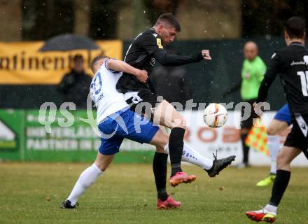 Fussball Regionalliga. Treibach gegen Spittal.  Manuel Primusch (Treibach),   Seid Zukic (Spittal). Treibach, 2.4.2022.
Foto: Kuess
---
pressefotos, pressefotografie, kuess, qs, qspictures, sport, bild, bilder, bilddatenbank