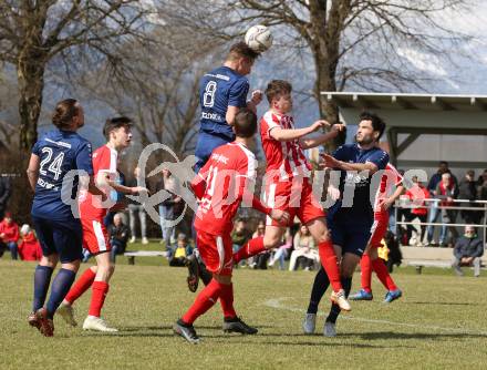 Fussball. 1. Klasse B. Rothenthurn gegen Velden. Marcel Huber, Fabio Norbert Daxer  (Rothenthurn),   Gerfried Einspieler, Fabian Kopeinig, Roland Putsche (Velden).  Rothenthurn, 3.4.2022.
Foto: Kuess
---
pressefotos, pressefotografie, kuess, qs, qspictures, sport, bild, bilder, bilddatenbank