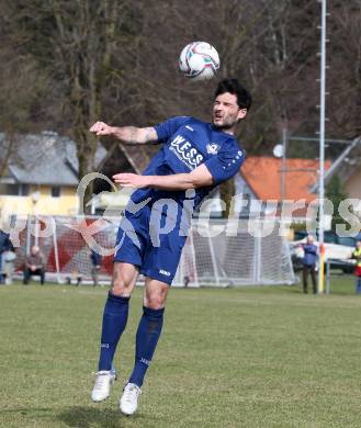 Fussball. 1. Klasse B. Rothenthurn gegen Velden.  Roland Putsche  (Velden).  Rothenthurn, 3.4.2022.
Foto: Kuess
---
pressefotos, pressefotografie, kuess, qs, qspictures, sport, bild, bilder, bilddatenbank