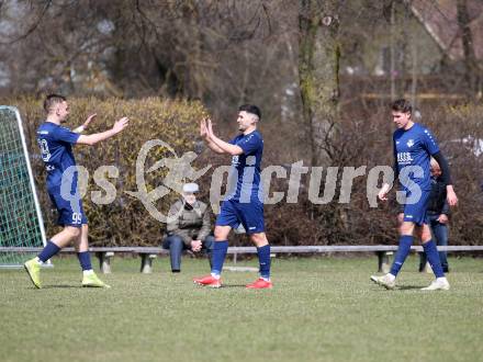 Fussball. 1. Klasse B. Rothenthurn gegen Velden.  Torjubel Dardan Kameraj
  (Velden).  Rothenthurn, 3.4.2022.
Foto: Kuess
---
pressefotos, pressefotografie, kuess, qs, qspictures, sport, bild, bilder, bilddatenbank