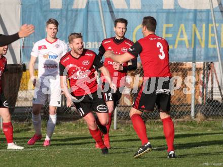 Fussball Karntner Liga. St. Jakob gegen Maria Saal. Torjubel  Jonas Warmuth, Thomas Pirker   (St. Jakob). St. Jakob im Rosental, am 8.4.2022.
Foto: Kuess
---
pressefotos, pressefotografie, kuess, qs, qspictures, sport, bild, bilder, bilddatenbank