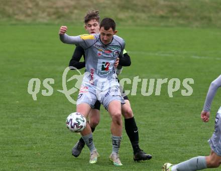 Fussball Regionalliga. WAC Amateure gegen Sturm Graz II. Joshua Janos Gregor Steiger (WAC Amateure), Daniel Lukas Saurer  (Sturm Graz). St. Andrae, am 9.4.2022.
Foto: Kuess
---
pressefotos, pressefotografie, kuess, qs, qspictures, sport, bild, bilder, bilddatenbank