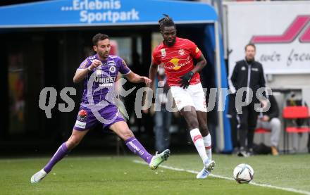 Fussball Bundesliga. SK Austria Klagenfurt gegen Red Bull Salzburg.   Markus Pink,  (Klagenfurt),  Oumar Mickael Solet Bomawoko (Salzburg). Klagenfurt, am 10.4.2022.
Foto: Kuess
---
pressefotos, pressefotografie, kuess, qs, qspictures, sport, bild, bilder, bilddatenbank