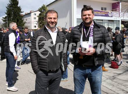Fussball Bundesliga. SK Austria Klagenfurt gegen Red Bull Salzburg. Buehnen Party, Praesentation Hauptsponsor.   Zeljko Karajica, Tomislav Karajica. Klagenfurt, am 10.4.2022.
Foto: Kuess
---
pressefotos, pressefotografie, kuess, qs, qspictures, sport, bild, bilder, bilddatenbank