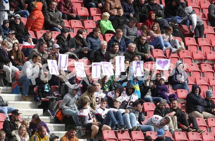 Fussball Bundesliga. SK Austria Klagenfurt gegen Red Bull Salzburg.   Fans (Klagenfurt). Klagenfurt, am 10.4.2022.
Foto: Kuess
---
pressefotos, pressefotografie, kuess, qs, qspictures, sport, bild, bilder, bilddatenbank