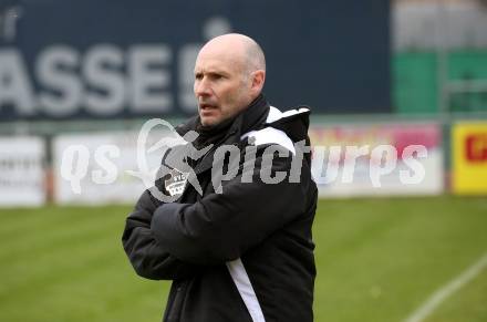 Fussball Kaerntner Liga. Bleiburg gegen SAK.  Trainer Bernhard Huber (Bleiburg). Bleiburg, 16.4.2022.
Foto: Kuess
---
pressefotos, pressefotografie, kuess, qs, qspictures, sport, bild, bilder, bilddatenbank