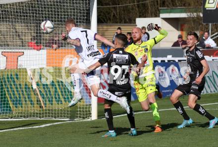 Fussball Bundesliga. Meistergruppe. WAC gegen Austria Klagenfurt. Adis Jasic, (WAC), Florian Jaritz   (Klagenfurt). Wolfsberg, am 17.4.2022.
Foto: Kuess
www.qspictures.net
---
pressefotos, pressefotografie, kuess, qs, qspictures, sport, bild, bilder, bilddatenbank