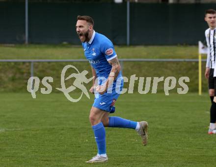 Fussball Kaerntner Liga. Bleiburg gegen SAK.  Torjubel Kristjan Sredojevic  (SAK). Bleiburg, 16.4.2022.
Foto: Kuess
---
pressefotos, pressefotografie, kuess, qs, qspictures, sport, bild, bilder, bilddatenbank