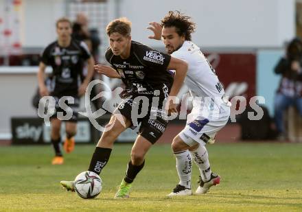 Fussball Bundesliga. Meistergruppe. WAC gegen Austria Klagenfurt. Thorsten Roecher,  (WAC),  Maximiliano Moreira Romero (Klagenfurt). Wolfsberg, am 17.4.2022.
Foto: Kuess
www.qspictures.net
---
pressefotos, pressefotografie, kuess, qs, qspictures, sport, bild, bilder, bilddatenbank