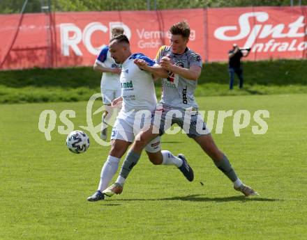 Fussball. Regionalliga. WAC Amateure gegen Treibach. Niklas Pertlwieser (WAC Amat.),   Vahid Muharemovic (Treibach). St. Andrae, 30.4.2022.
Foto: Kuess
www.qspictures.net
---
pressefotos, pressefotografie, kuess, qs, qspictures, sport, bild, bilder, bilddatenbank