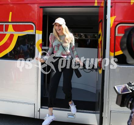 Snowboard. Slopestyle.  Big Air. Olympiasiegerin Anna Gasser.   . Millstatt, am 30.4.2022.
Foto: Kuess
www.qspictures.net
---
pressefotos, pressefotografie, kuess, qs, qspictures, sport, bild, bilder, bilddatenbank