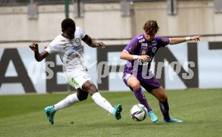 Fussball Bundesliga. Play-off. SK Austria Klagenfurt gegen SK Sturm Graz.  Alex Timossi Andersson, (Klagenfurt), Amadou Dante  (Graz). Klagenfurt, am 8.5.2022.
Foto: Kuess
www.qspictures.net
---
pressefotos, pressefotografie, kuess, qs, qspictures, sport, bild, bilder, bilddatenbank
