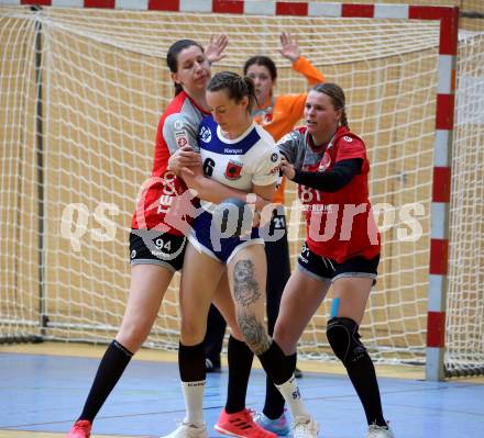 Handball Frauen. SC witasek Ferlach/Feldkirchen gegen WAT Atzgersdorf. Anna-Maria Kavalar, (Ferlach/Feldkirchen), Krisztina Barany, Alina Bohnen   (Atzgersdorf). Ferlach, am 11.5.2022.
Foto: Kuess
---
pressefotos, pressefotografie, kuess, qs, qspictures, sport, bild, bilder, bilddatenbank