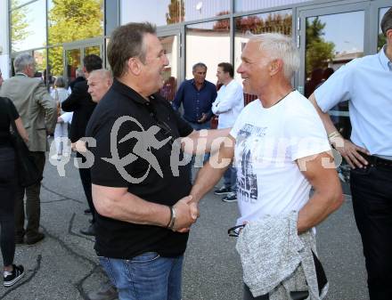 Fussball Bundesliga. Play-off. SK Austria Klagenfurt gegen FK Austria Wien.  Legendentreffen.    Fritz Benko, Walter Schoppitsch. Klagenfurt, am 15.5.2022.
Foto: Kuess
www.qspictures.net
---
pressefotos, pressefotografie, kuess, qs, qspictures, sport, bild, bilder, bilddatenbank