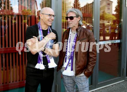 Fussball Bundesliga. Play-off. SK Austria Klagenfurt gegen FK Austria Wien.  Legendentreffen.   Ewald Tuermer, Franz Oberacher. Klagenfurt, am 15.5.2022.
Foto: Kuess
www.qspictures.net
---
pressefotos, pressefotografie, kuess, qs, qspictures, sport, bild, bilder, bilddatenbank