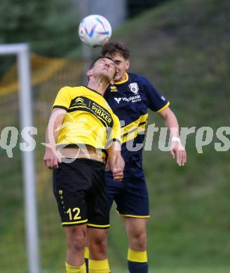Fussball. 1. Klasse D. Bad St. Leonhard gegen DSG Ferlach.  Michael Rabensteiner (Bad St. Leonhard),  Patrick Kramer  (Ferlach). Bad St. Leonhard, 28.5.2022.
Foto: Kuess
---
pressefotos, pressefotografie, kuess, qs, qspictures, sport, bild, bilder, bilddatenbank