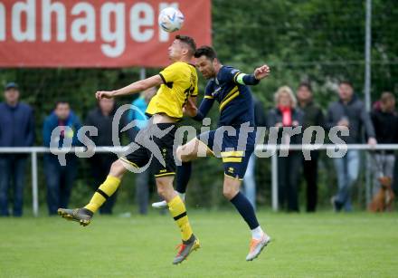 Fussball. 1. Klasse D. Bad St. Leonhard gegen DSG Ferlach. Fabian Pirker  (Bad St. Leonhard),  Christian Schweiger  (Ferlach). Bad St. Leonhard, 28.5.2022.
Foto: Kuess
---
pressefotos, pressefotografie, kuess, qs, qspictures, sport, bild, bilder, bilddatenbank