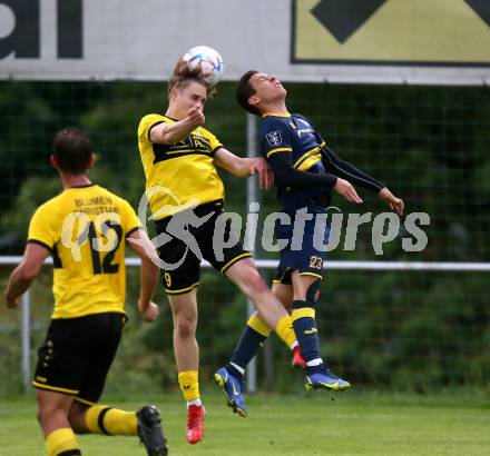 Fussball. 1. Klasse D. Bad St. Leonhard gegen DSG Ferlach. Franz Steinkellner  (Bad St. Leonhard),  Marcel Schmautz  (Ferlach). Bad St. Leonhard, 28.5.2022.
Foto: Kuess
---
pressefotos, pressefotografie, kuess, qs, qspictures, sport, bild, bilder, bilddatenbank