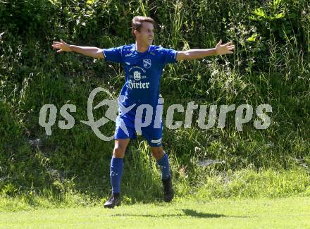 Fussball 1. Klasse C. Oberes Metnitztal gegen Treibach 1b.  Torjubel  Samuel Mario Lauhard (Treibach).  Grades, am 4.6.2022.
Foto: Kuess
---
pressefotos, pressefotografie, kuess, qs, qspictures, sport, bild, bilder, bilddatenbank
