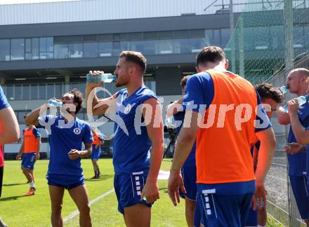 Fussball. Bundesliga. Austria Klagenfurt. Training. Klagenfurt, 20.6.2022.
Foto: Kuess
www.qspictures.net
---
pressefotos, pressefotografie, kuess, qs, qspictures, sport, bild, bilder, bilddatenbank