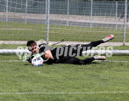 Fussball. Bundesliga. Austria Klagenfurt. Training. Klagenfurt, 20.6.2022.
Foto: Kuess
www.qspictures.net
---
pressefotos, pressefotografie, kuess, qs, qspictures, sport, bild, bilder, bilddatenbank