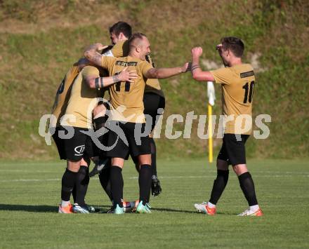 Fussball. KFV-Cup. Koettmannsdorf gegen Gmuend.  Jubel  (Koettmannsdorf). Koettmannsdorf, 19.6.2022.
Foto: Kuess

---
pressefotos, pressefotografie, kuess, qs, qspictures, sport, bild, bilder, bilddatenbank