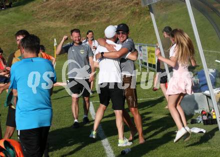 Fussball. KFV-Cup. Koettmannsdorf gegen Gmuend.  Jubel   (Koettmannsdorf). Koettmannsdorf, 19.6.2022.
Foto: Kuess

---
pressefotos, pressefotografie, kuess, qs, qspictures, sport, bild, bilder, bilddatenbank