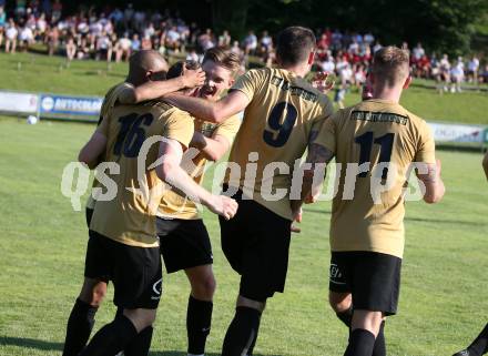 Fussball. KFV-Cup. Koettmannsdorf gegen Gmuend. Torjubel   (Koettmannsdorf). Koettmannsdorf, 19.6.2022.
Foto: Kuess

---
pressefotos, pressefotografie, kuess, qs, qspictures, sport, bild, bilder, bilddatenbank